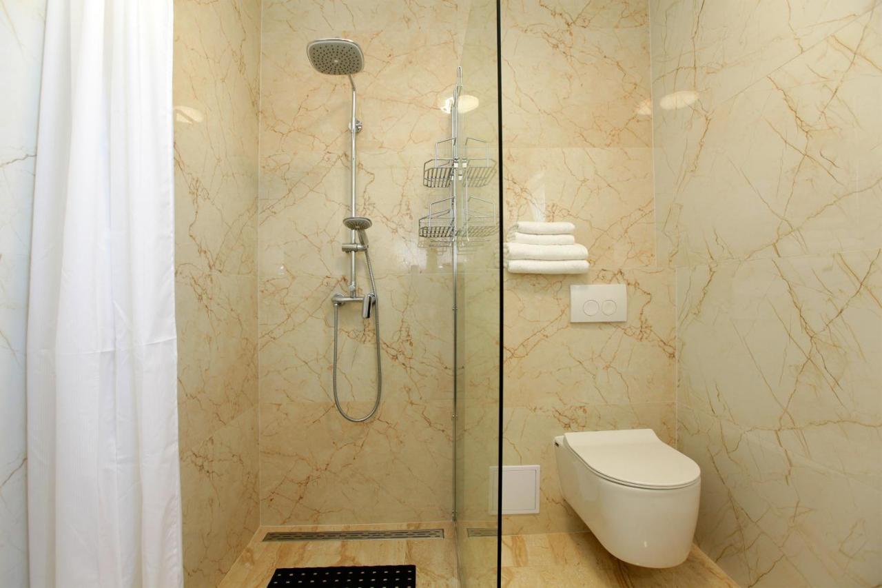 Modern 2-Bed Apt, Late Check In Available سبليت المظهر الخارجي الصورة