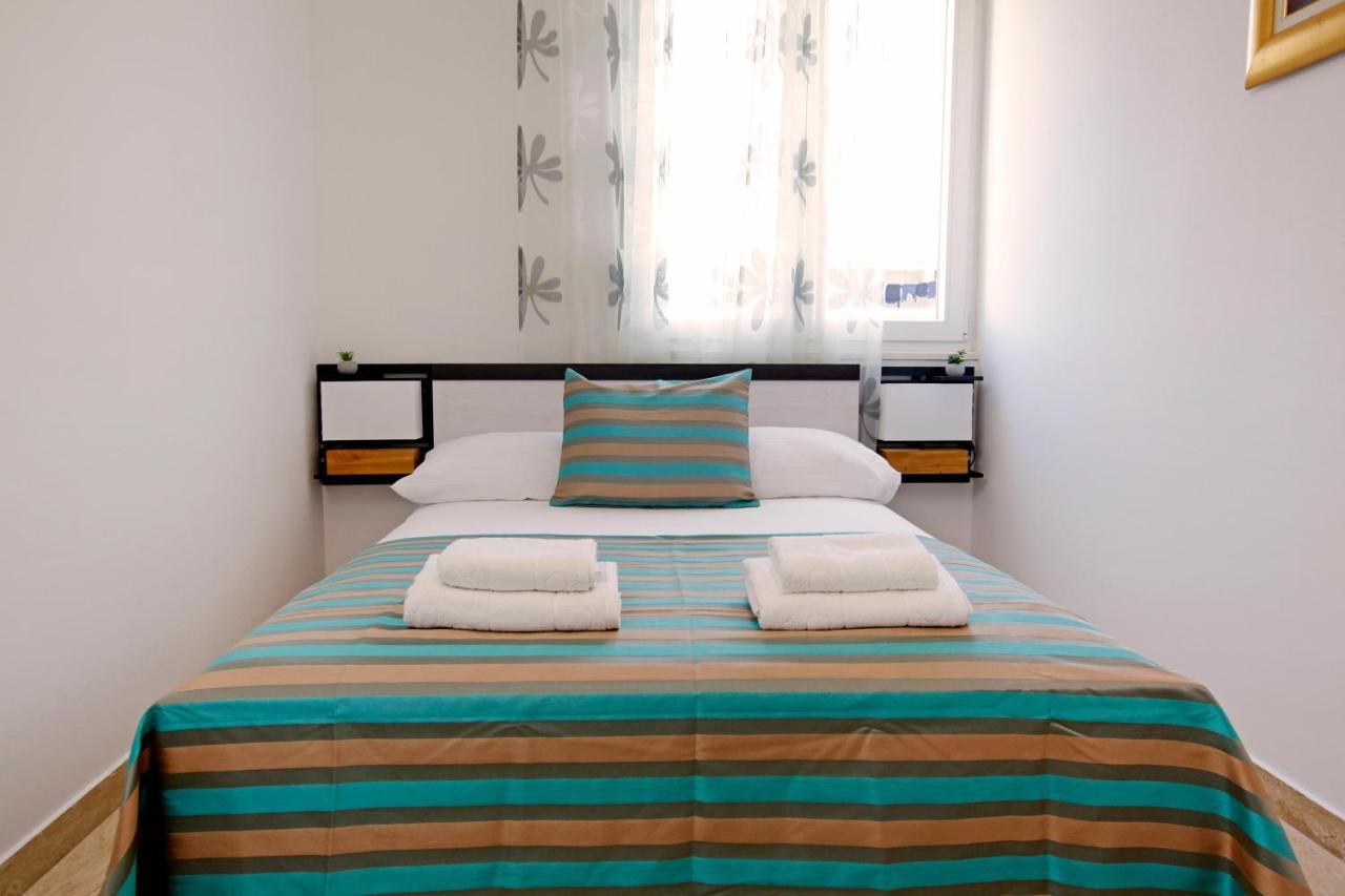 Modern 2-Bed Apt, Late Check In Available سبليت المظهر الخارجي الصورة